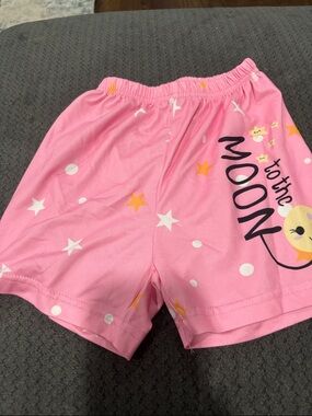 🟢10/$10 - Pink 'To the Moon' Star Print Girls' Shorts